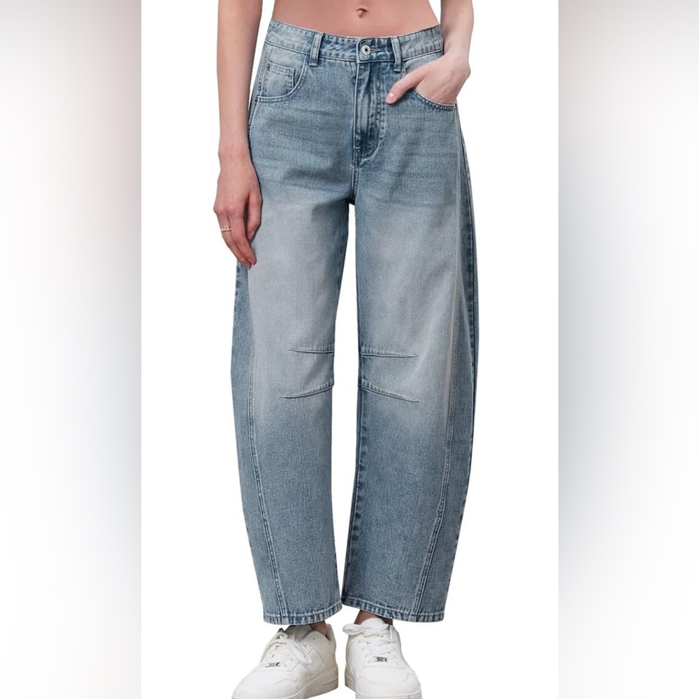 women’s barrel Jeans size Small